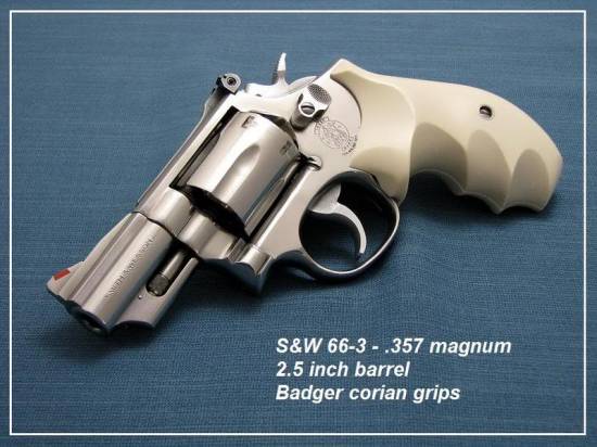 S&W 66-3 - .357 magnum