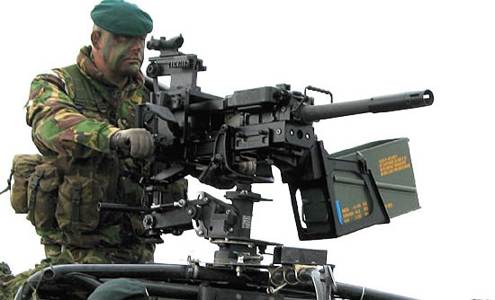 HK GMG установленный на боевой машине