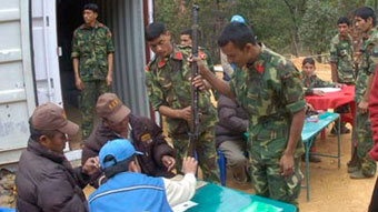 Непал - оружие отдадут через шестнадцать лет