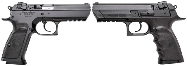 Пистолет Baby
Eagle III доступен с рамкой из углеродистой стали (слева) и с полимерной рамкой
(справа)