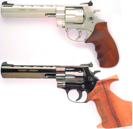 Arminius HW 357 «Target Trophy» с дульным компенсатором и рукояткой «Combat» (вверху) и рукояткой «Match» (внизу)