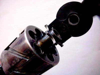 Mauser M 1878 No 2 Zig-Zag (вид на открытый барабан и экстрактор)