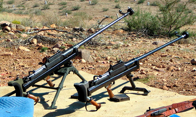 Противотанковое ружьё «Бойс» в вариантах на станке и шкворне для крепления на бронетехнике
