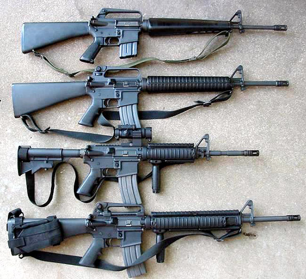Семейство стрелкового оружия М16. Сверху вниз: М16, М16А2, карабин М4, М16А4