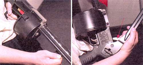 Слева - Удаление последней стреляной гильзы или разряжание ружья производится при помоши подпружиненного экстрактора. Справа - Перевод приклада в боевое положение. Стрелкой показан крюк, блокирующий курок при сложенном прикладе