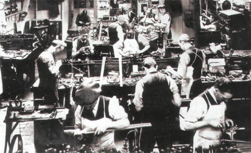 Так выглядела мастерская Джона Диксона в 1930-е годы