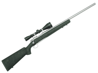 Remington 700 Stainless калибра 6,8 мм Remington. SPC с тяжелым стволом для стрельбы по тарелочкам и пластмассовой ложей с алюминиевым балластным блоком. Испытуемое оружие оборудовано оптическим прицелом 4-12×50 фирмы Leupold.