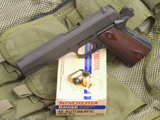Colt M1911 (.45 Automatic)
