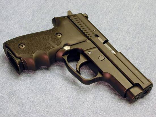 Sig Sauer P229 (early release)