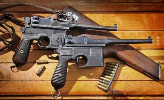 Mauser C96 (known weapon)