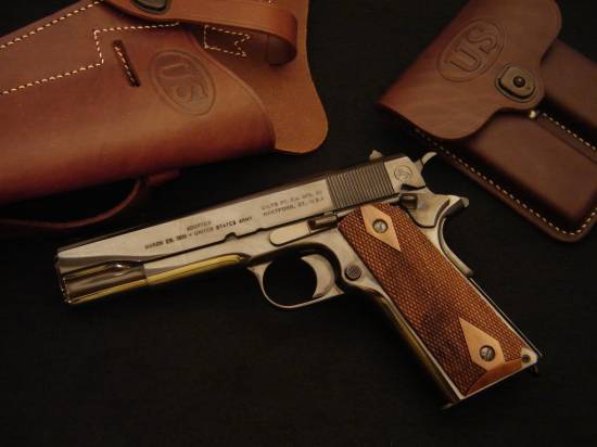 Colt M1911 (adopted)