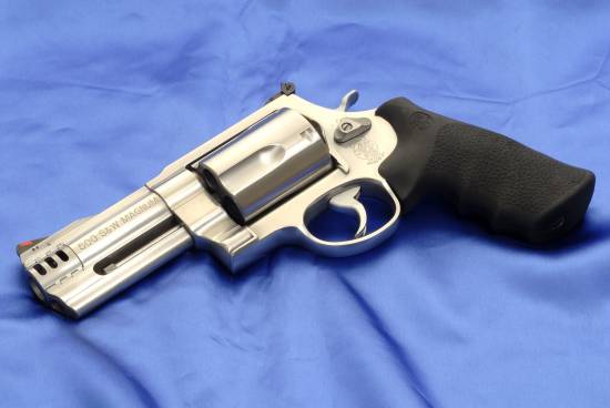 Smith & Wesson .500 Magnum (left)