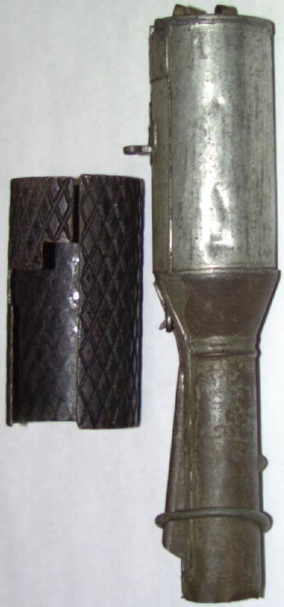граната образца 1914/30 года с оборонительным чехлом