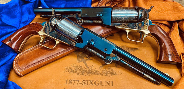 Две реплики впечатляющего револьвера Walker вдохновлены персонажами романа «Одинокий голубь». Cimarron Firearms предлагает их
