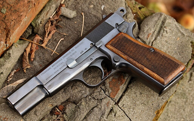 Классический HighPower остаётся одним из самых узнаваемых служебных пистолетов ХХ века