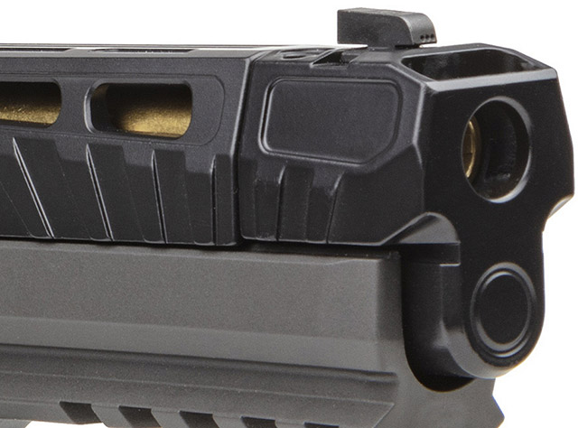 Мушка у пистолета SIG Custom Works P320 Spectre Comp расположена на компенсаторе