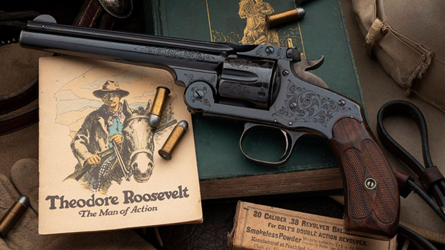 На аукционе RIAC президентский Smith & Wesson № 3 оценили почти в миллион долларов США