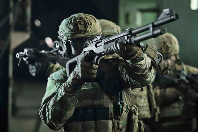 STF/12 Compact XL Range 22