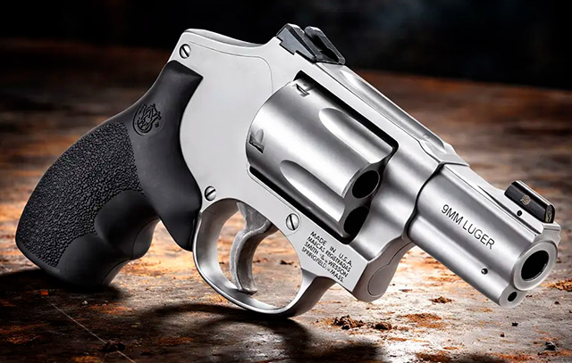 Smith & Wesson Model 940-3