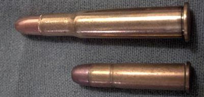 .32 Winchester Special (сверху) .32-20 Winchester (снизу)