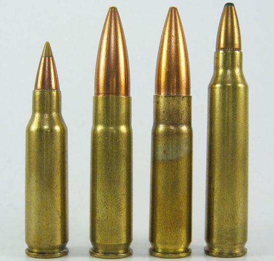 Слева - направо: .221 Remington Fireball, .300 Whisper, 300 AAC Blackout, .223 Remington