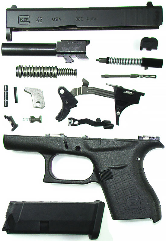 Пистолет Glock 42.
