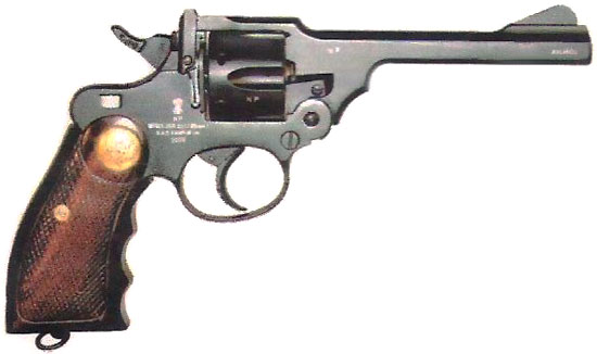 ANMOL 32 Revolver
