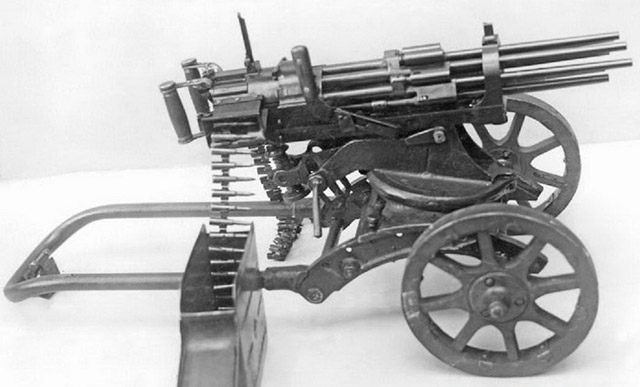 7,62-мм многоствольный пулемёт Слостина на колёсном пехотном станке Соколова