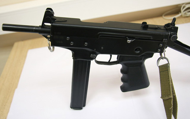 Пистолет-пулемет Драгунова ПП-91 «Кедр»