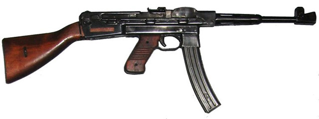 Пистолет-пулемёт Шпагина ППШ-2 с деревянным прикладом
