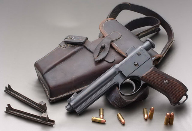 Пистолет Repetierpistole M.7, обоймы, кобура, патроны