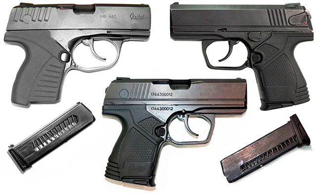 Пистолеты МР-443 образца 2005 года (слева) и 2017 года (по центру и справа)