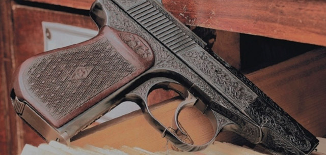 Пистолеты Ракова (вверху) и Воеводина (внизу), 1939 год