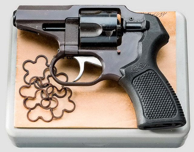 Револьвер Р-92С на германском аукционе со стартовой ценой 500 евро